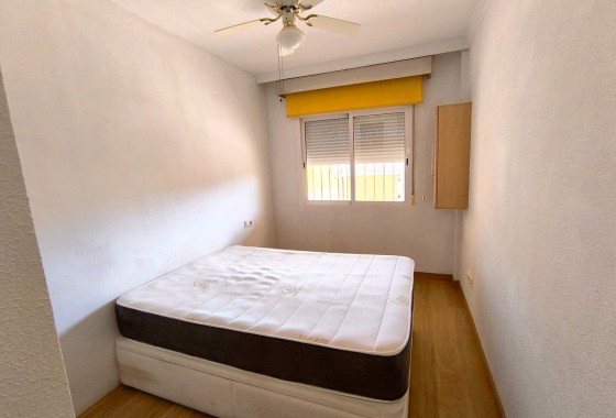 Herverkoop - Appartement / Flat -
Algorfa