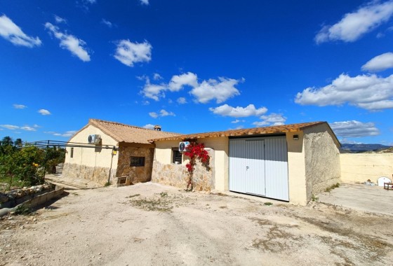Venta - Chalet Independiente -
Abanilla