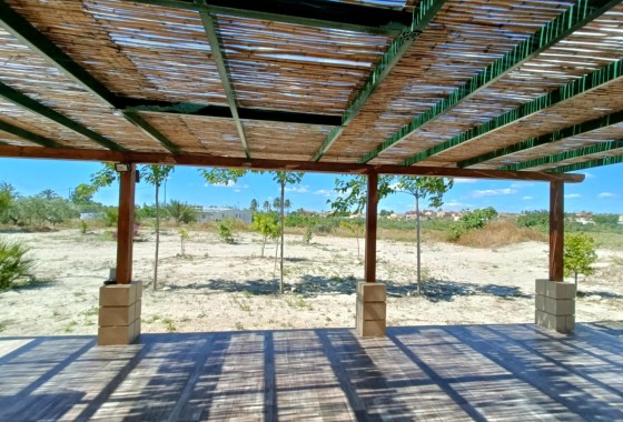 Venta - Chalet Independiente -
Abanilla