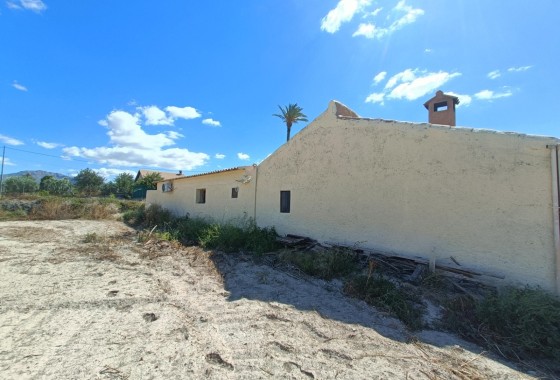 Venta - Chalet Independiente -
Abanilla