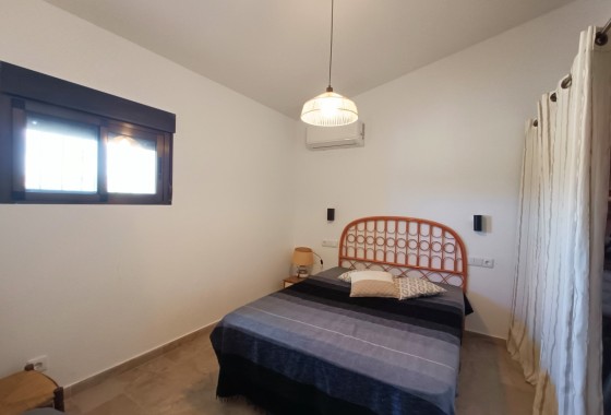 Venta - Chalet Independiente -
Abanilla