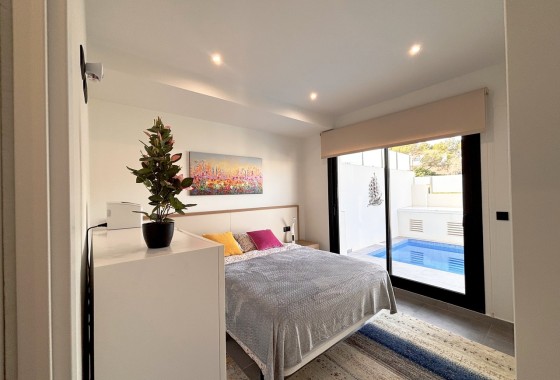 Revente - Villa Individuelle -
Villamartín - Costa Blanca
