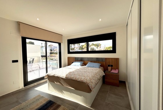 Revente - Villa Individuelle -
Villamartín - Costa Blanca