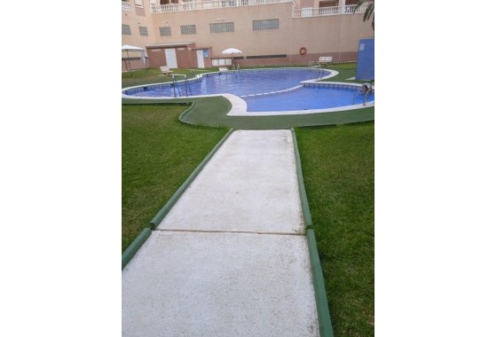 Revente - Appartement -
Torrevieja - Center