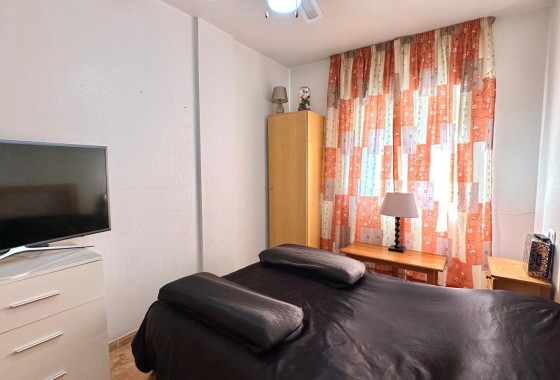 Revente - Appartement -
Torrevieja - Center