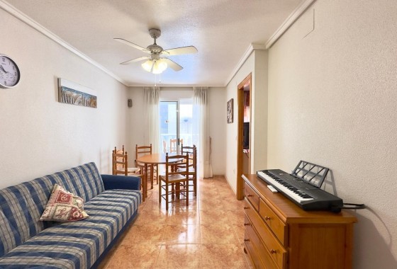 Revente - Appartement -
Torrevieja - Center