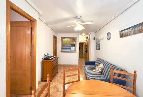Revente - Appartement -
Torrevieja - Center