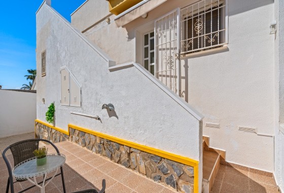 Revente - Villa mitoyenne -
Benijofar - Monte Azul