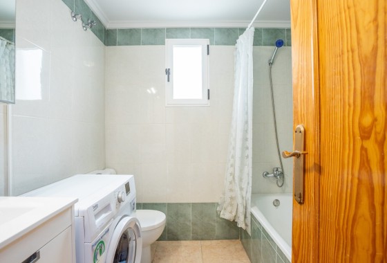 Sprzedaż - Apartament / Mieszkanie -
Torrevieja - Costa Blanca