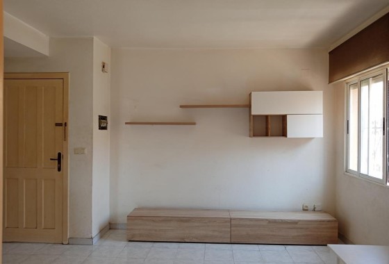 Revente - Appartement -
Torrevieja - Carrefour
