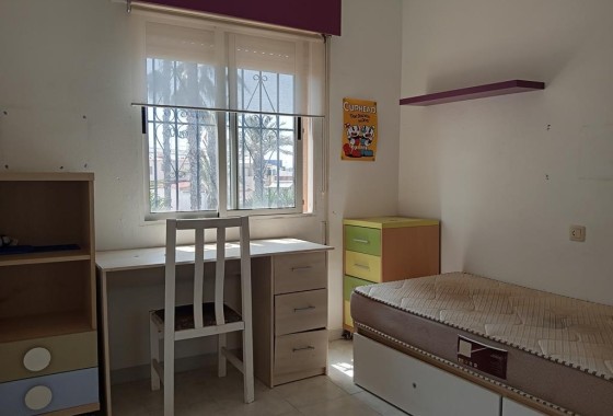 Revente - Appartement -
Torrevieja - Carrefour