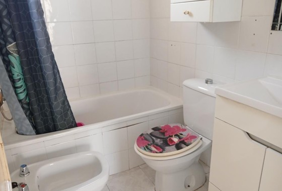Revente - Appartement -
Torrevieja - Carrefour