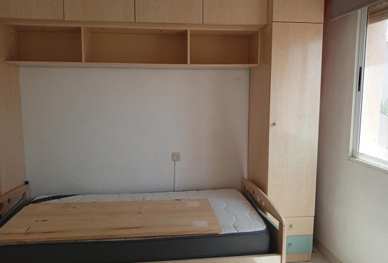 Revente - Appartement -
Torrevieja - Carrefour