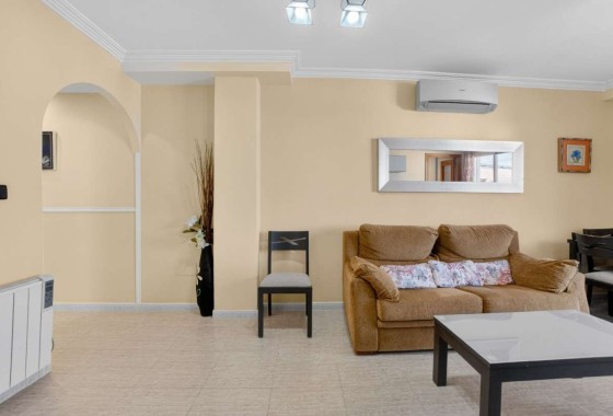 Herverkoop - Appartement / Flat -
Torrevieja - Costa Blanca