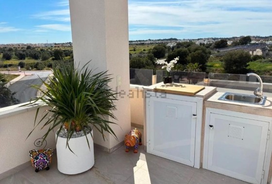 Sprzedaż - Apartament / Mieszkanie -
Orihuela Costa - Los Almendros-la Florida