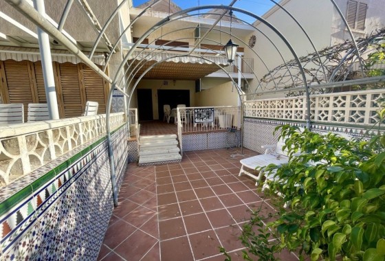 Sprzedaż - Apartament / Mieszkanie -
Santa Pola - Costa Blanca