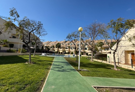Sprzedaż - Apartament / Mieszkanie -
Orihuela Costa - Villamartín-Las Filipinas