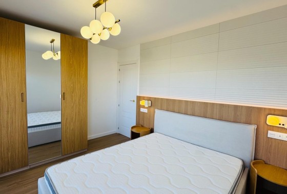 Revente - Appartement -
Torrevieja - Punta Prima