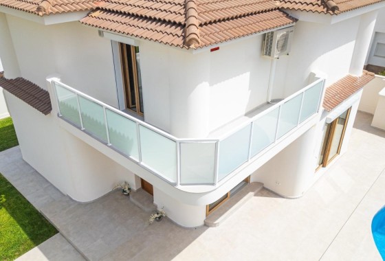 Sprzedaż - Willa wolnostojąca -
Orihuela Costa - Cabo Roig