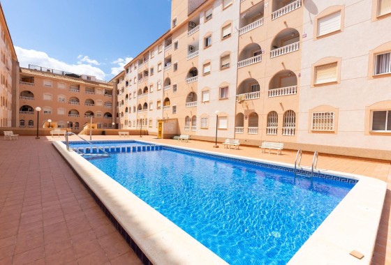 Herverkoop - Appartement / Flat -
Torrevieja - Centro - Muelle Pesquero