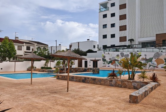 Sprzedaż - Apartament / Mieszkanie -
Pilar de la Horadada - Mil Palmeras