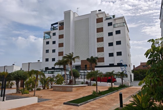 Sprzedaż - Apartament / Mieszkanie -
Pilar de la Horadada - Mil Palmeras