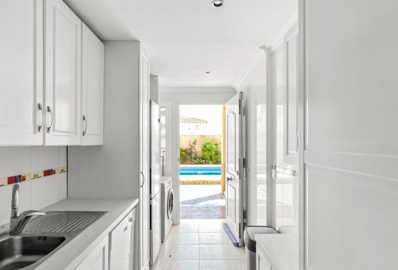 Sprzedaż - Apartament / Mieszkanie -
Orihuela Costa - Playa Flamenca