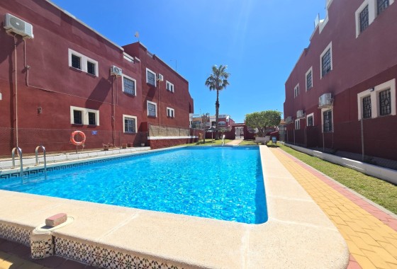 Sprzedaż - Apartament / Mieszkanie -
Orihuela Costa - Los Altos *