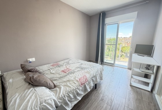 Sprzedaż - Apartament / Mieszkanie -
Villamartín