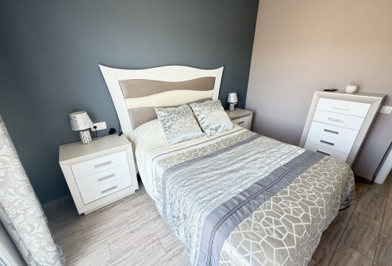 Sprzedaż - Apartament / Mieszkanie -
Villamartín