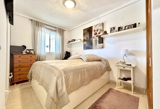 Sprzedaż - Apartament / Mieszkanie -
La Mata - Costa Blanca
