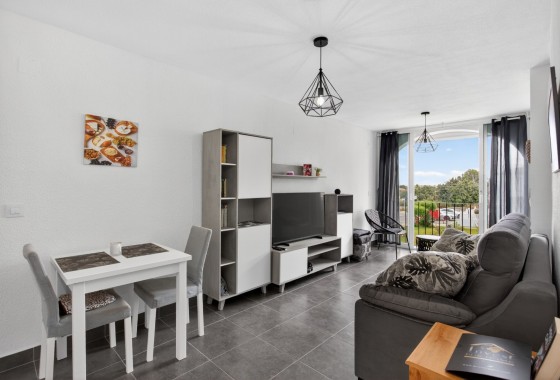Sprzedaż - Apartament / Mieszkanie -
Torrevieja - Costa Blanca