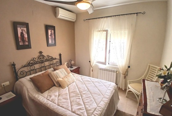 Revente - Villa Individuelle -
Villamartín - Costa Blanca