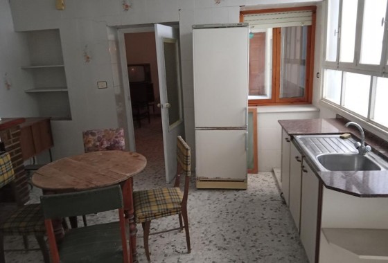 Revente - Villa mitoyenne -
Hurchillo - PUEBLO CENTRO