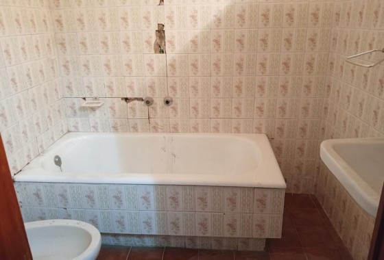 Revente - Villa mitoyenne -
Hurchillo - PUEBLO CENTRO