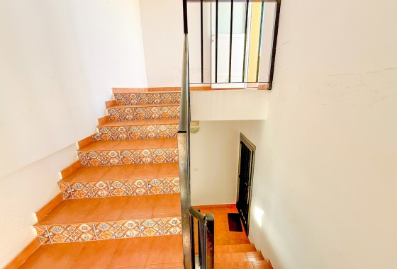 Resale - Wohnung / Apartment -
San Miguel de Salinas - Inland
