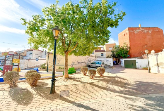 Resale - Wohnung / Apartment -
San Miguel de Salinas - Inland