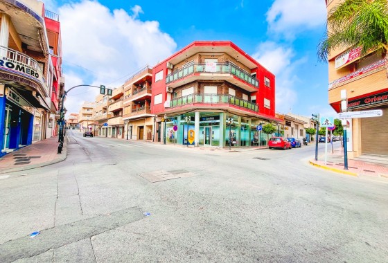 Resale - Wohnung / Apartment -
San Miguel de Salinas - Inland