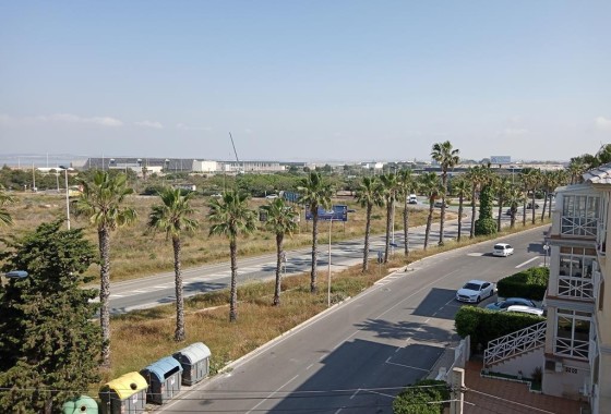 Sprzedaż - Apartament / Mieszkanie -
Torrevieja - MAR AZUL LA VELETA