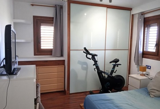 Sprzedaż - Apartament / Mieszkanie -
Torrevieja - MAR AZUL LA VELETA