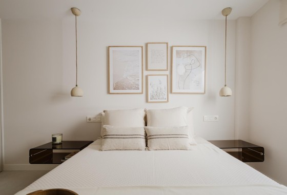 Wynajem długoterminowy - Apartament / Mieszkanie -
Torrevieja - Playa del Acequión