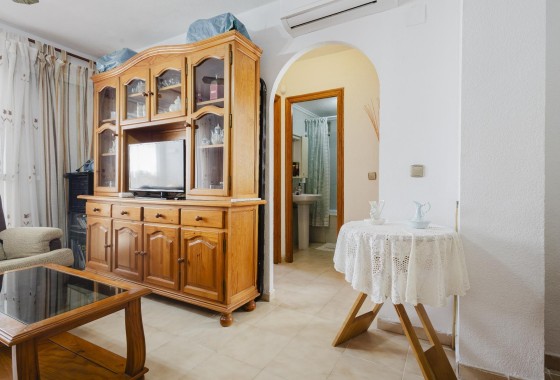Sprzedaż - Apartament / Mieszkanie -
Torrevieja - Playa del Acequión