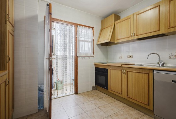 Sprzedaż - Apartament / Mieszkanie -
Torrevieja - Playa del Acequión