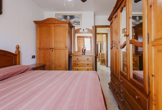 Sprzedaż - Apartament / Mieszkanie -
Torrevieja - Playa del Acequión