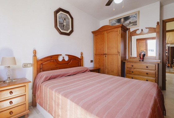 Sprzedaż - Apartament / Mieszkanie -
Torrevieja - Playa del Acequión