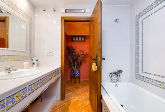 Revente - Villa -
San Miguel de Salinas