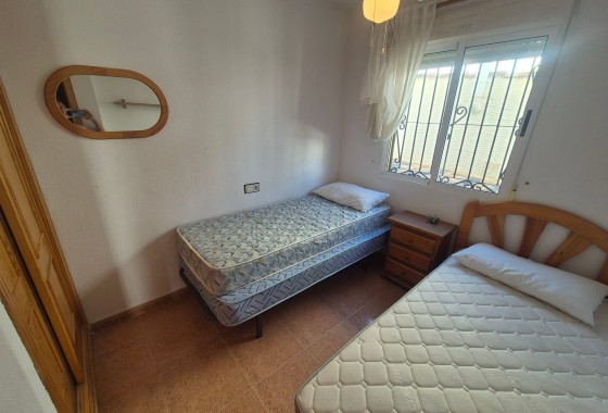 Resale - Semi Detached Villa -
Los Altos