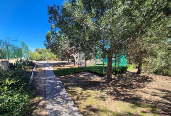 Resale - Semi Detached Villa -
Los Altos