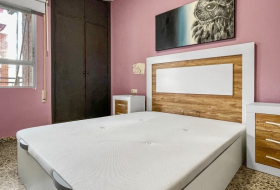 Sprzedaż - Apartament / Mieszkanie -
Guardamar del Segura - Pueblo