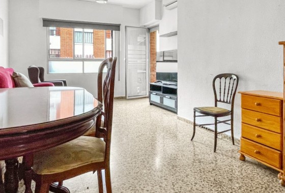 Sprzedaż - Apartament / Mieszkanie -
Guardamar del Segura - Pueblo